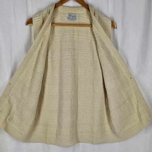 MILRANK MEN’S BEIGE CLASSIC STYLE KNIT SWEATER VEST WITH POCKETS –  SIZE MEDIUM - Picture 3 of 10